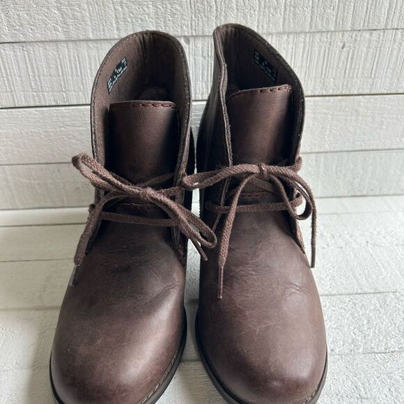 INDIGO by Clarks Brown Leather Block Heels Lace Up Ankle Booties 7M - Picture 3 of 11